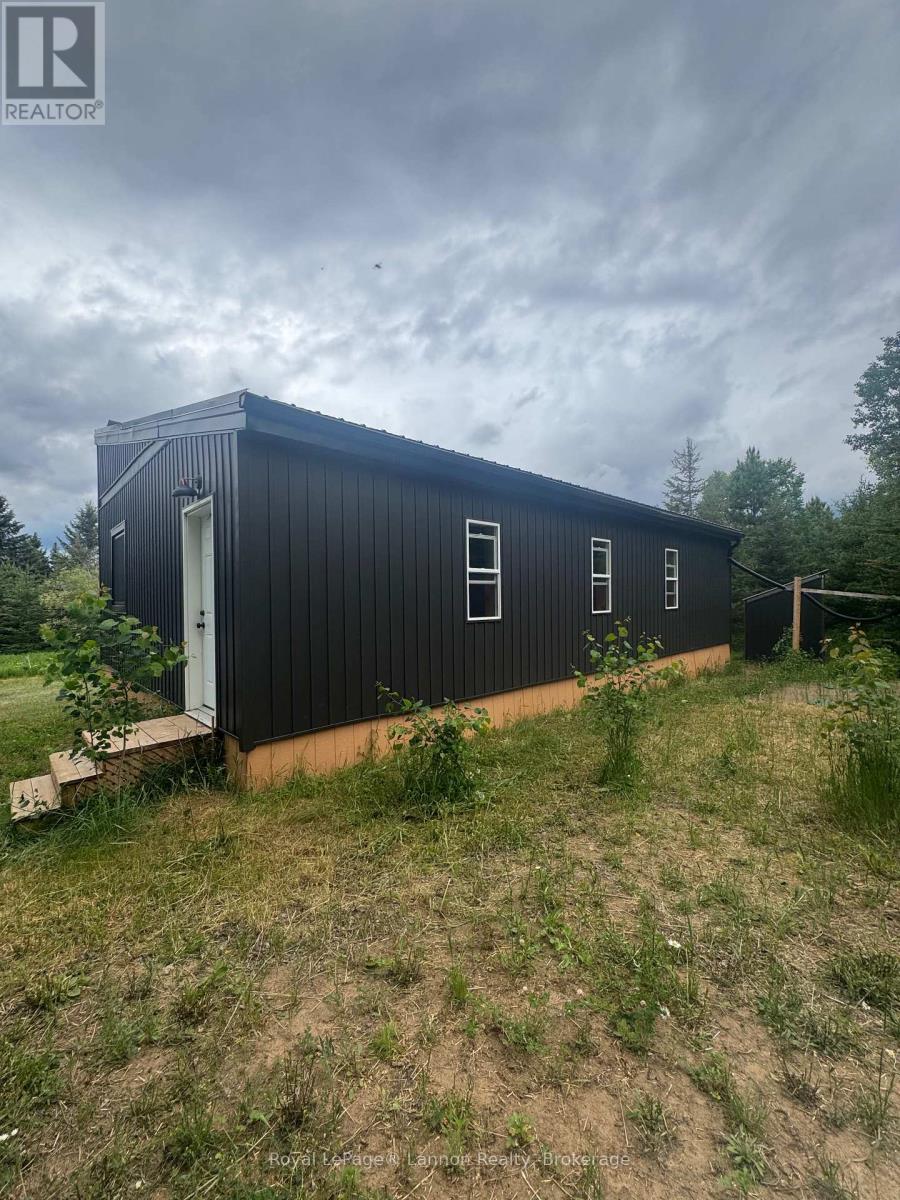 4010 Hwy 588 Highway — photo 24
