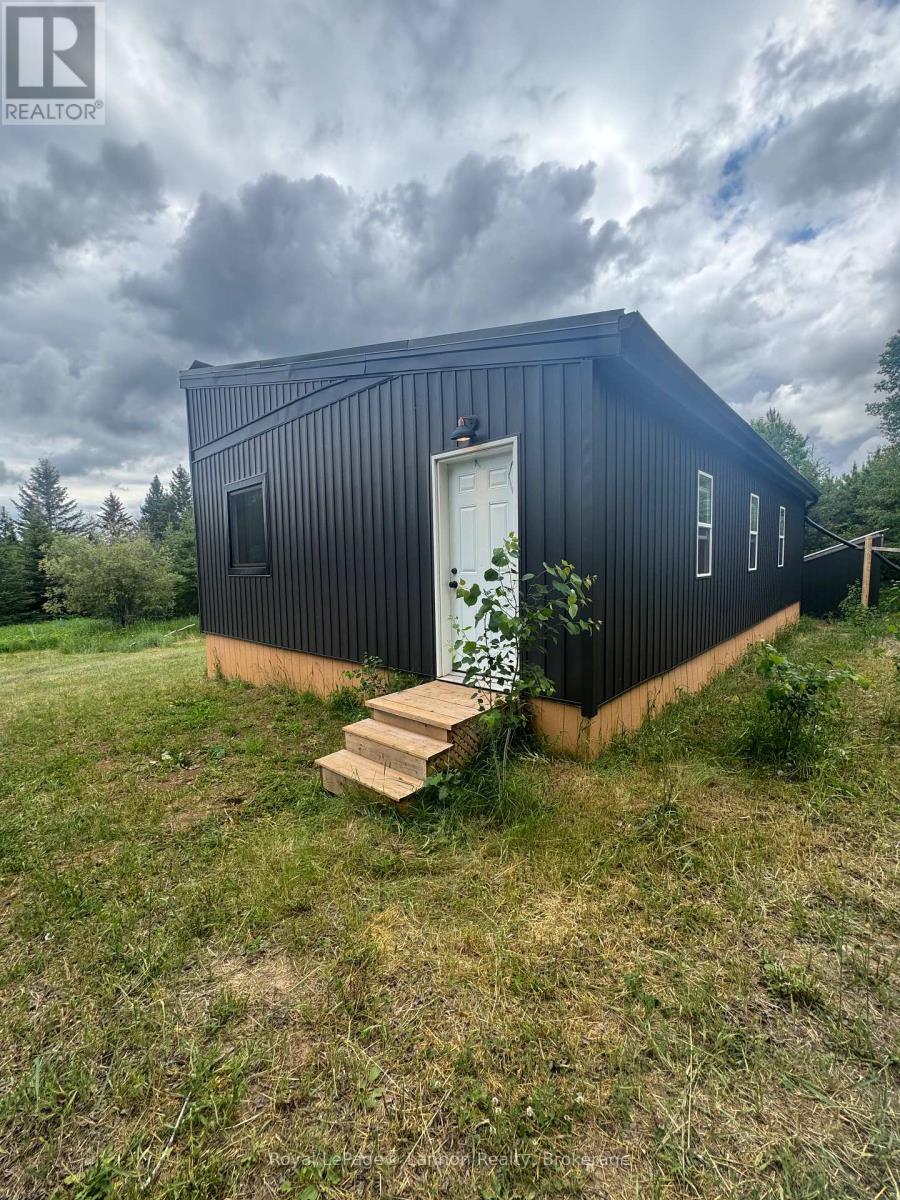 4010 Hwy 588 Highway — photo 4
