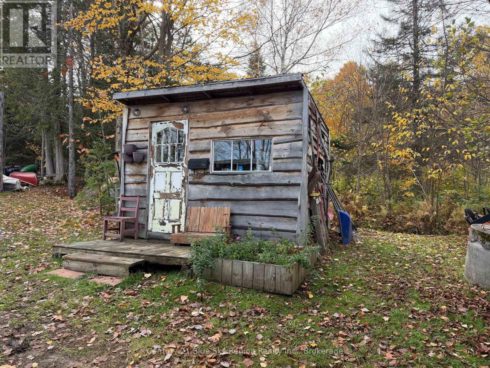 1367 Four Mile Lake Road — photo 45