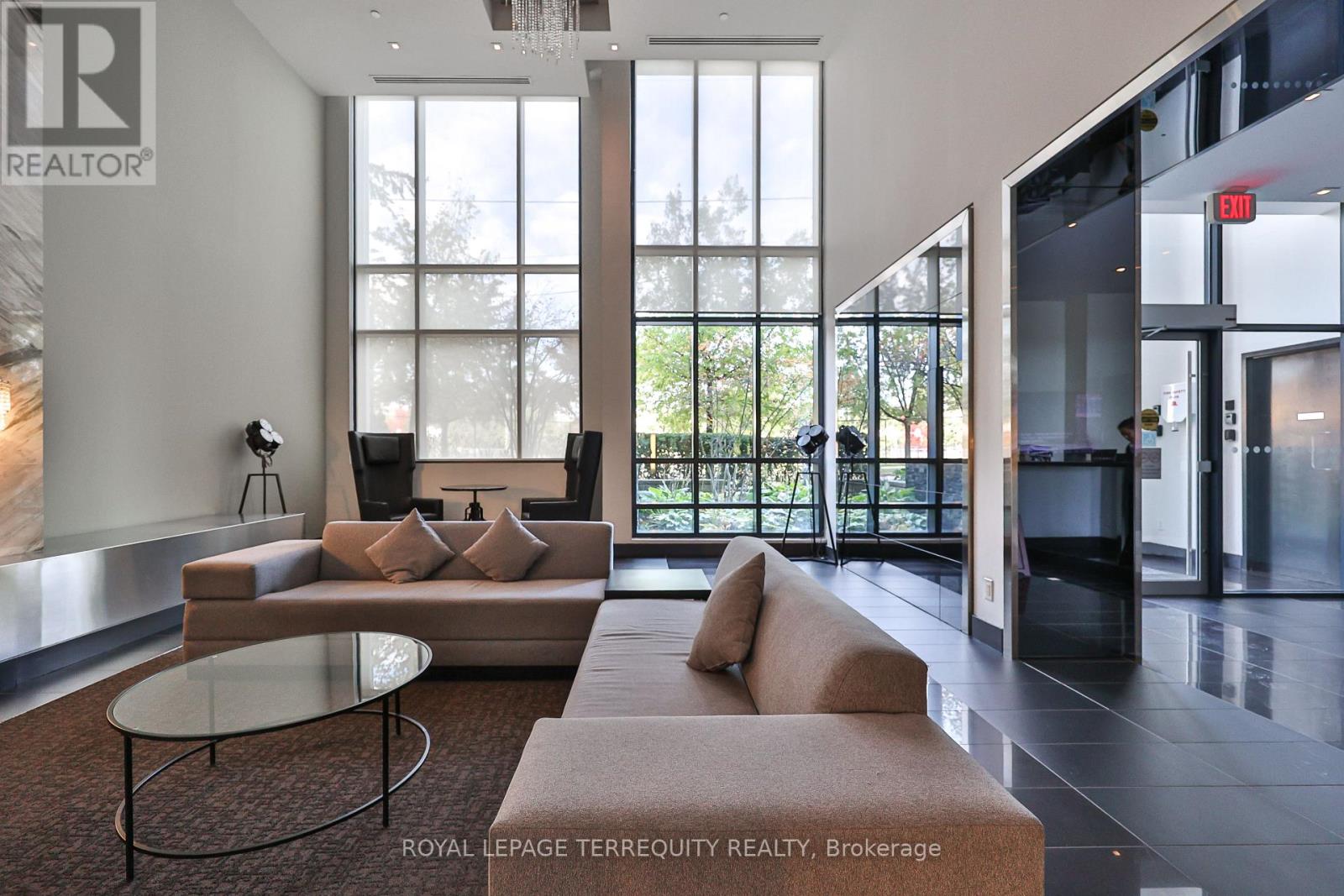 399 Spring Garden Avenue — photo 8