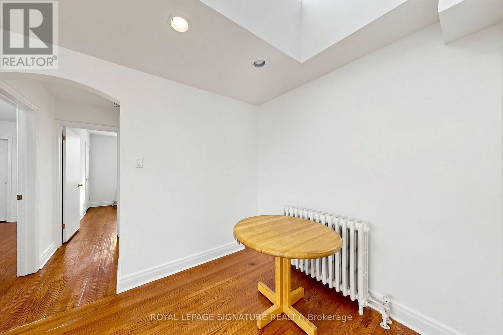 461 Eglinton Avenue East — photo 14