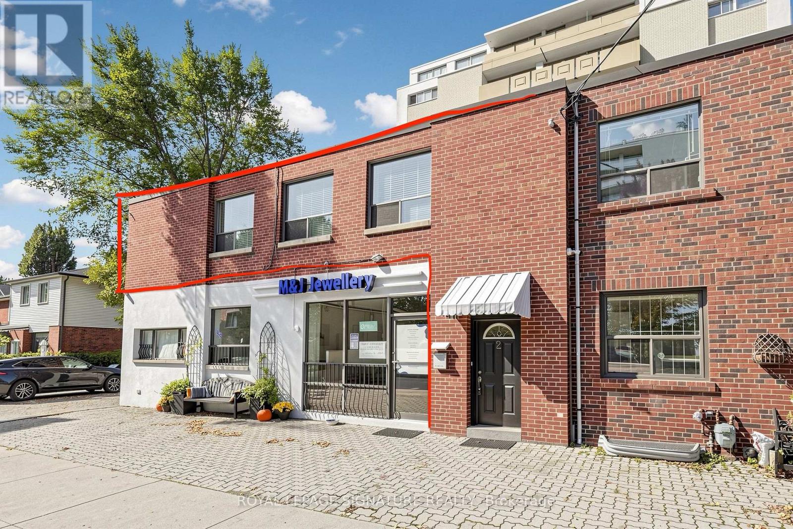 461 Eglinton Avenue East — photo 2