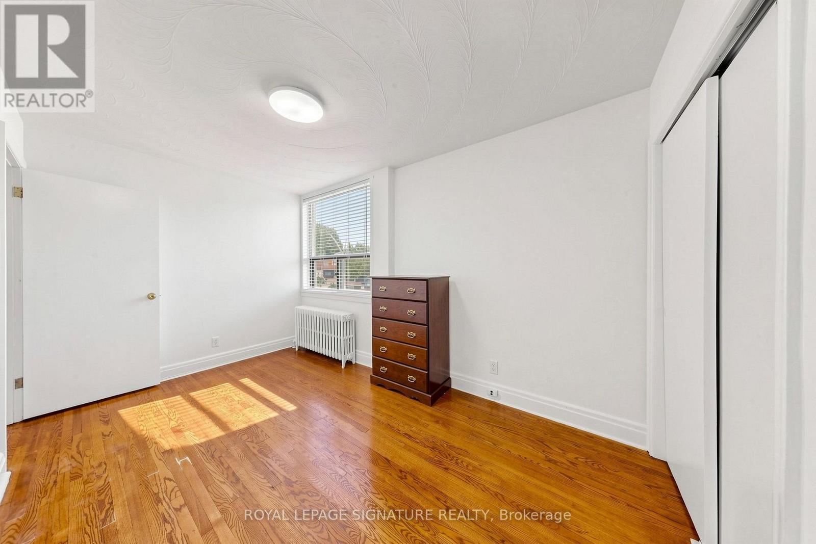 461 Eglinton Avenue East — photo 21