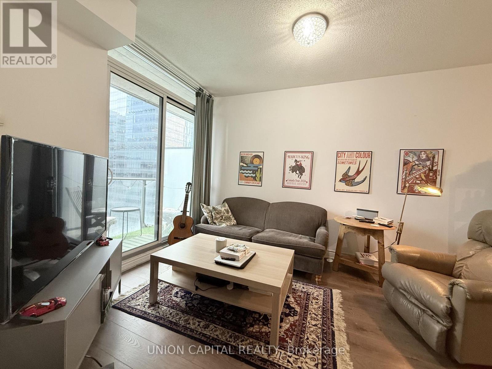 65 Bremner Boulevard — photo 7