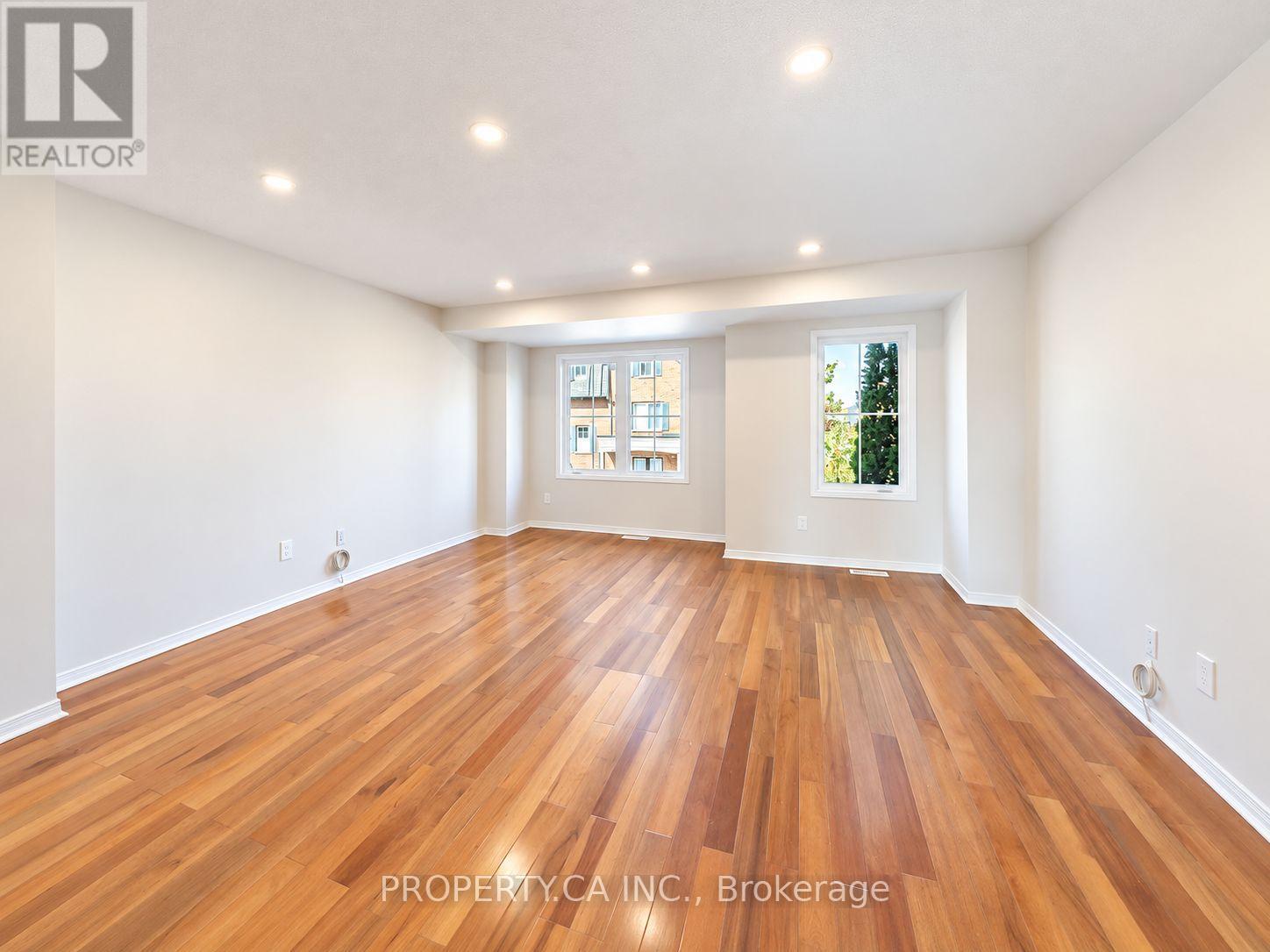 72 Jenkinson Way, Toronto, ON photo 34