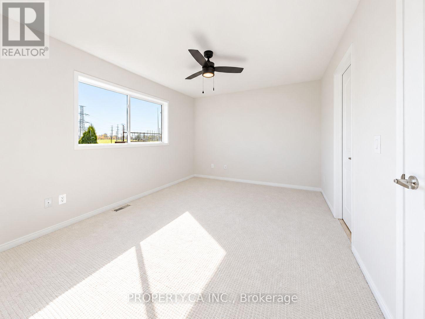 72 Jenkinson Way, Toronto, ON photo 37
