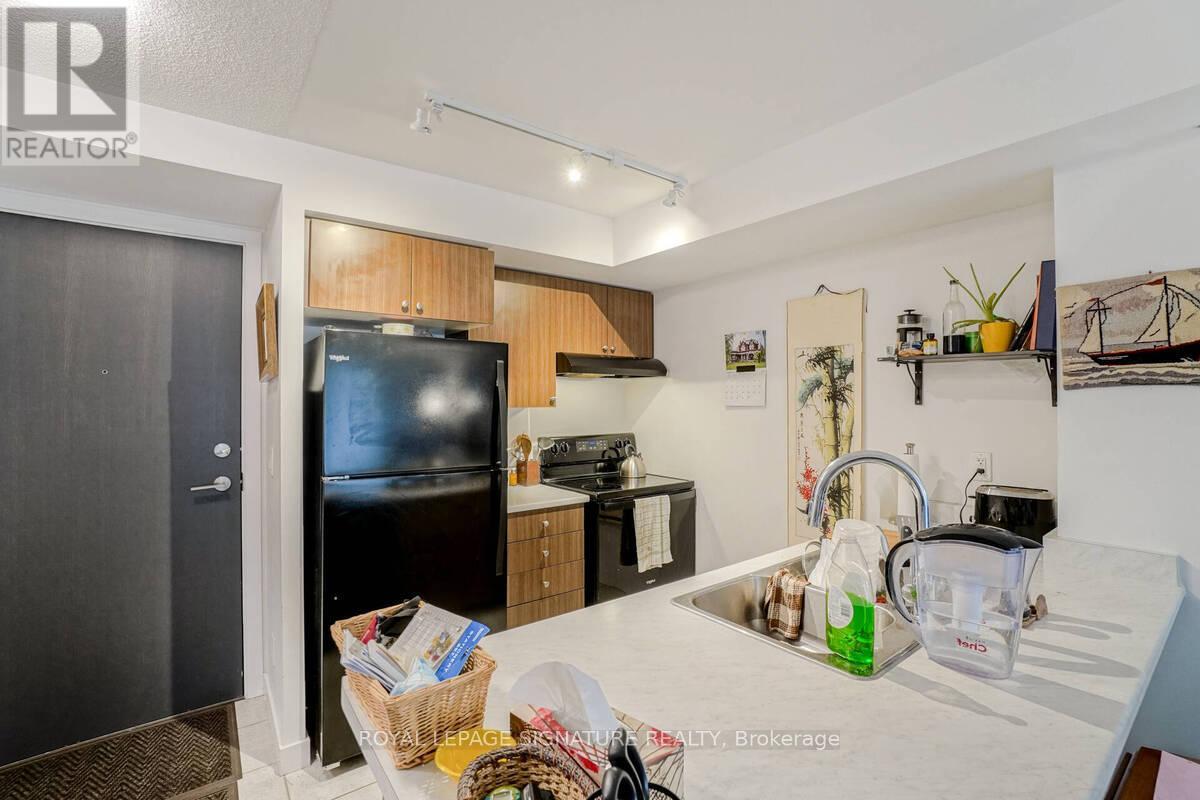 8 Trent Avenue — photo 10