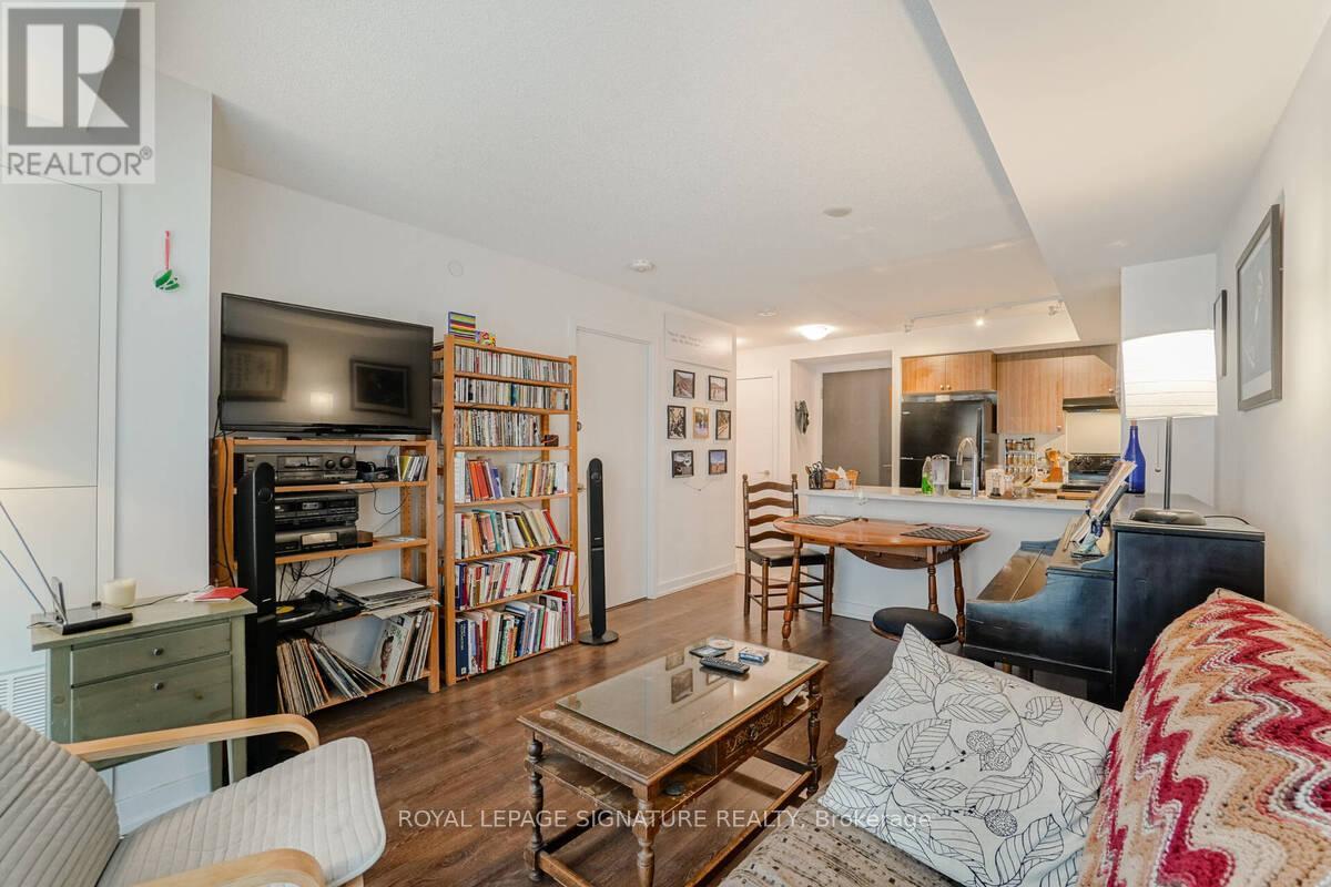 8 Trent Avenue — photo 16