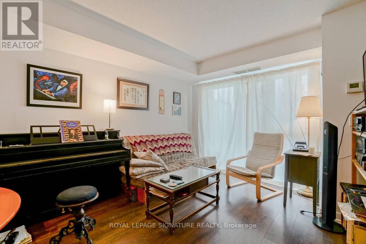 8 Trent Avenue — photo 17