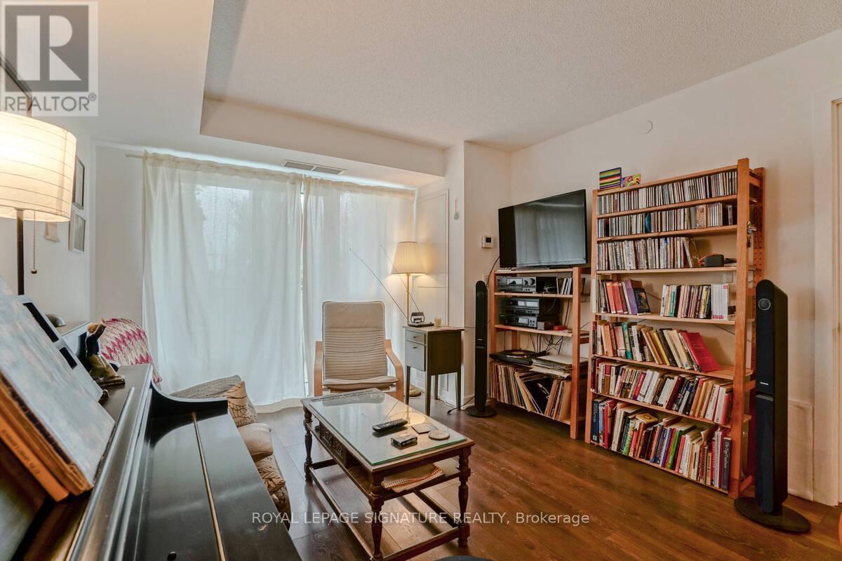 8 Trent Avenue — photo 18