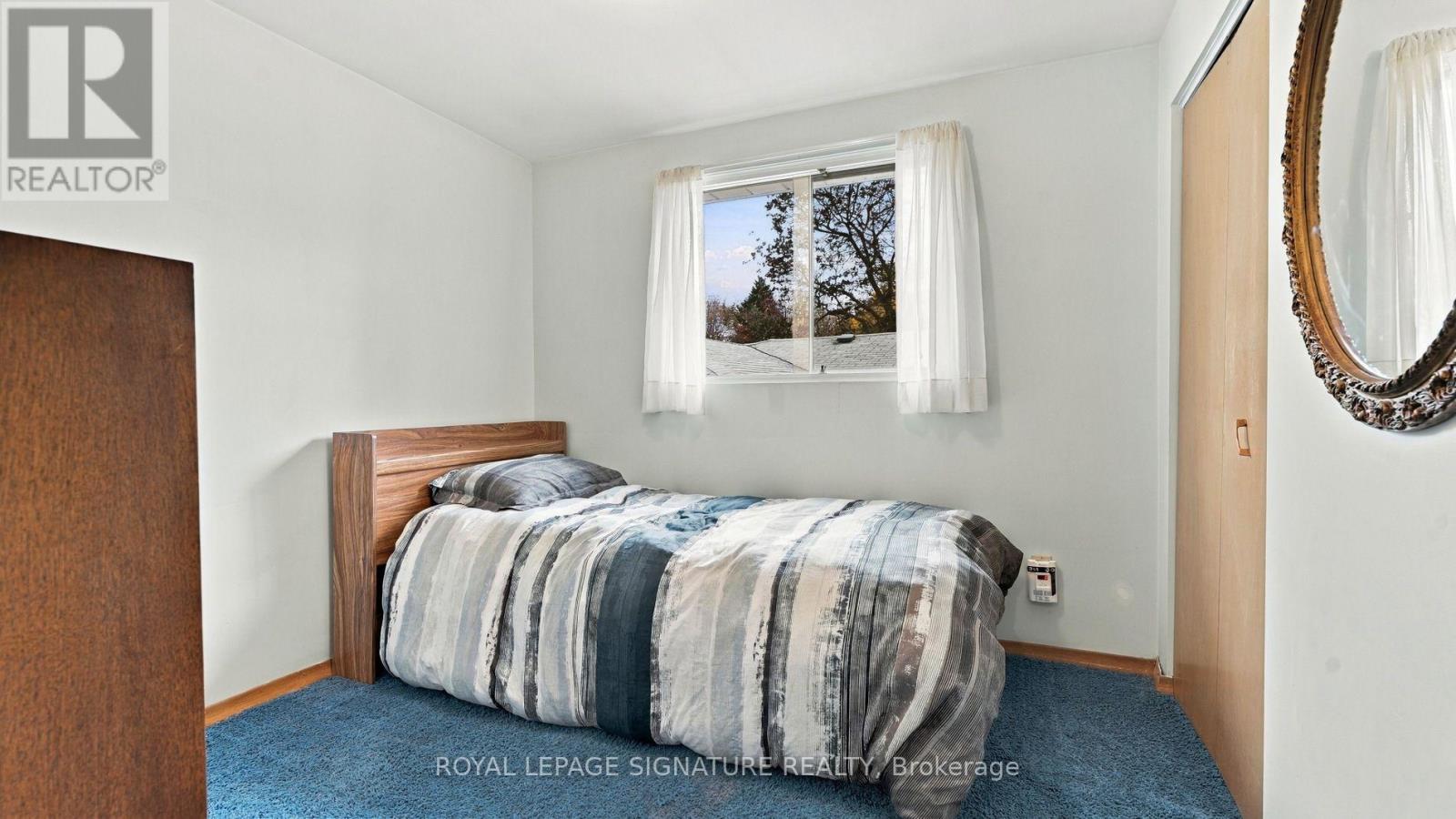 5 ERINLEA CRESCENT - 21