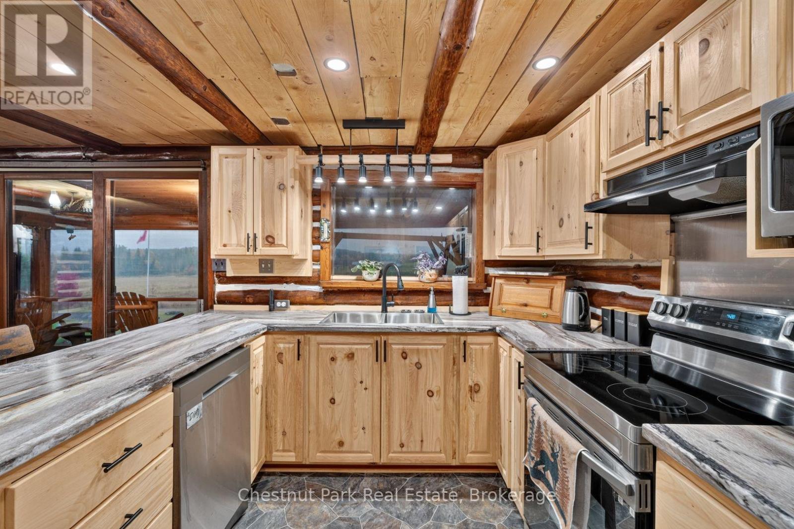 421 Peggs Mountain Road — photo 16