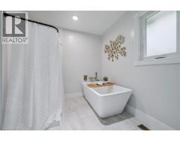 168 Brewery Street, Baden, ON N3A2S8 Photo 26