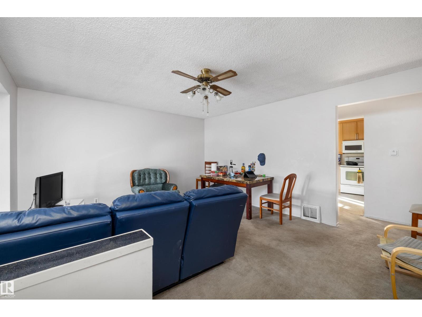 10746 151 ST NW, Edmonton 4