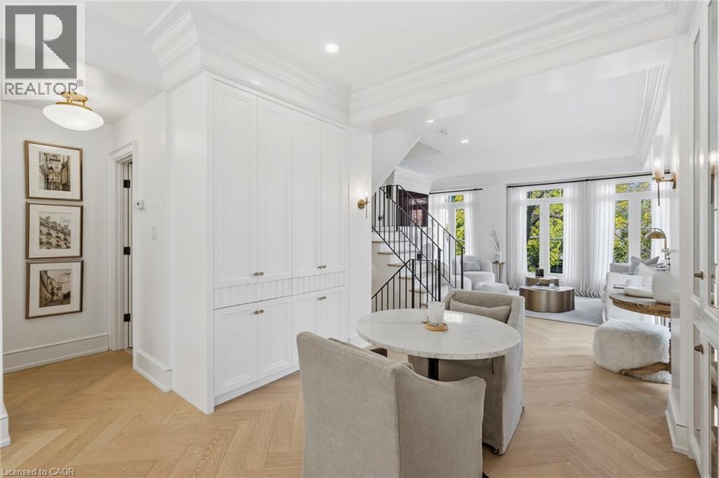 305 Randall Street — photo 14