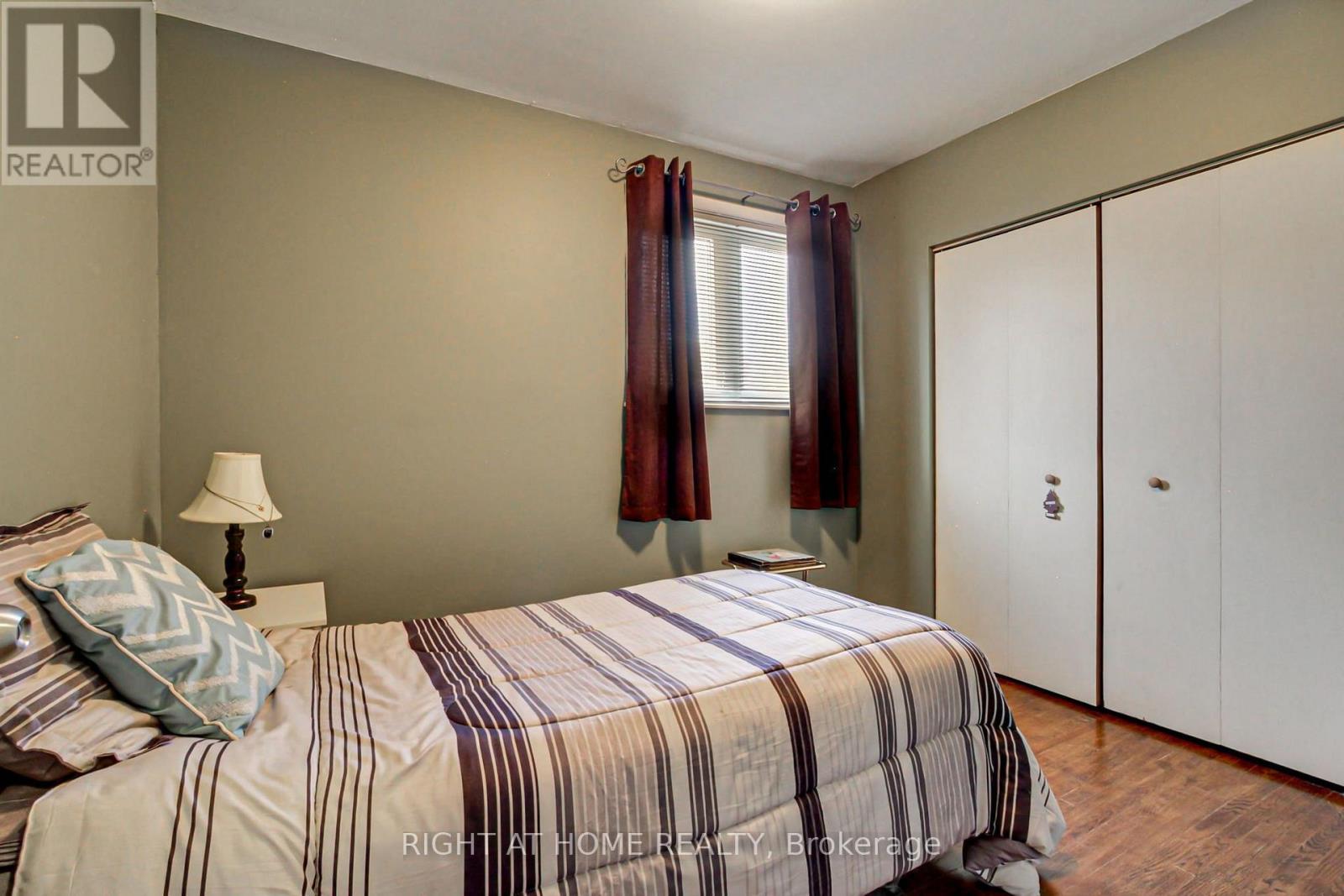 30 Kitimat Crescent, Aurora, ON photo 12
