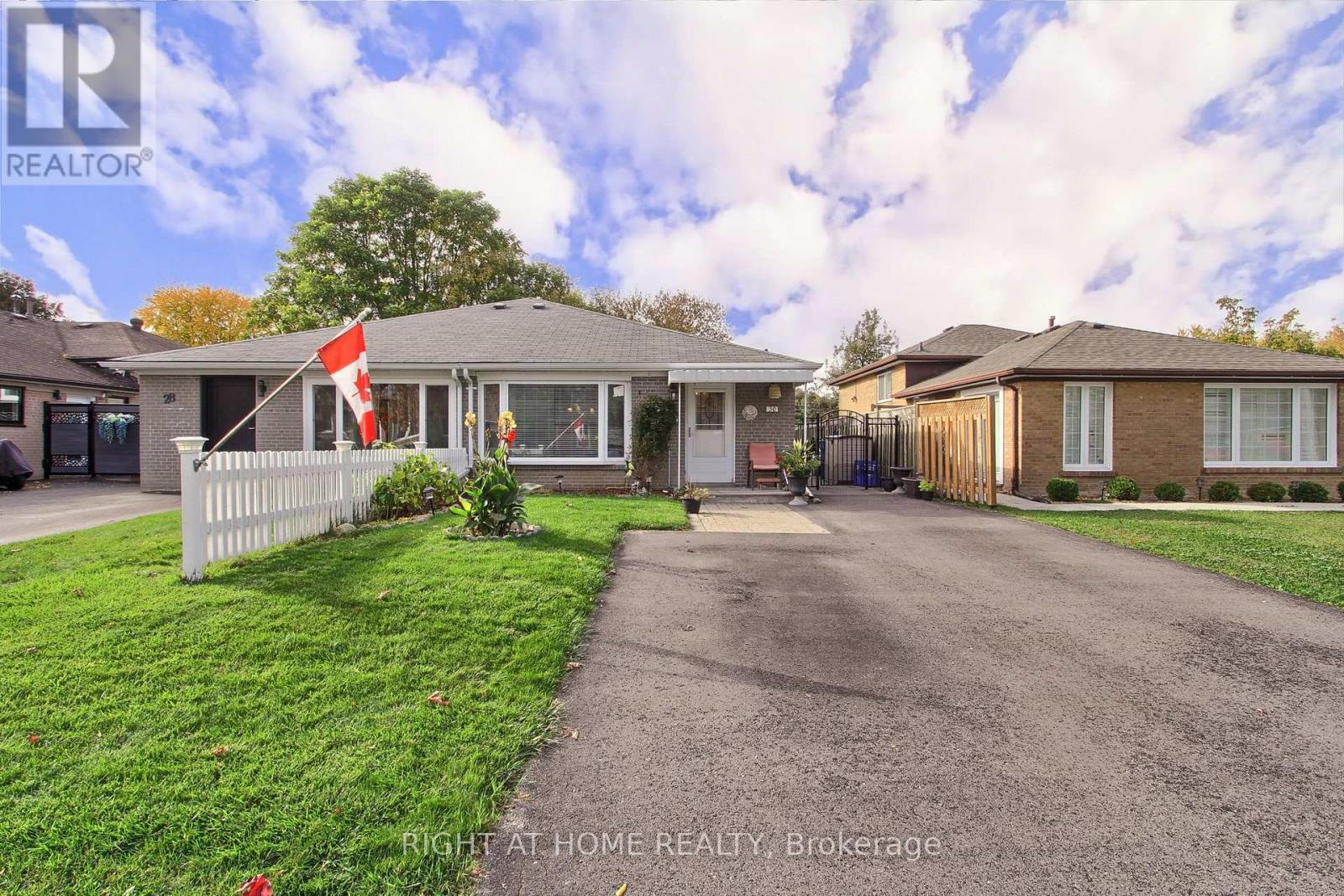 30 Kitimat Crescent, Aurora, ON photo 25