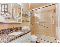 30 Kitimat Crescent, Aurora, ON L4G3C3 Photo 13