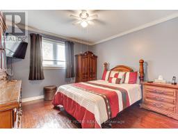 Laundry room - 30 Kitimat Crescent, Aurora, ON L4G3C3 Photo 8