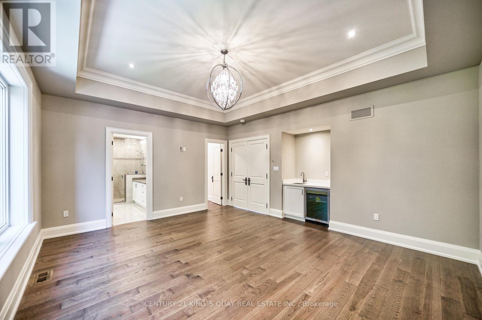 82 CARTIER CRESCENT - 17