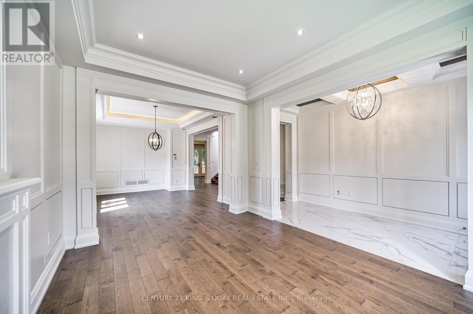 82 Cartier Crescent, Richmond Hill, ON photo 6