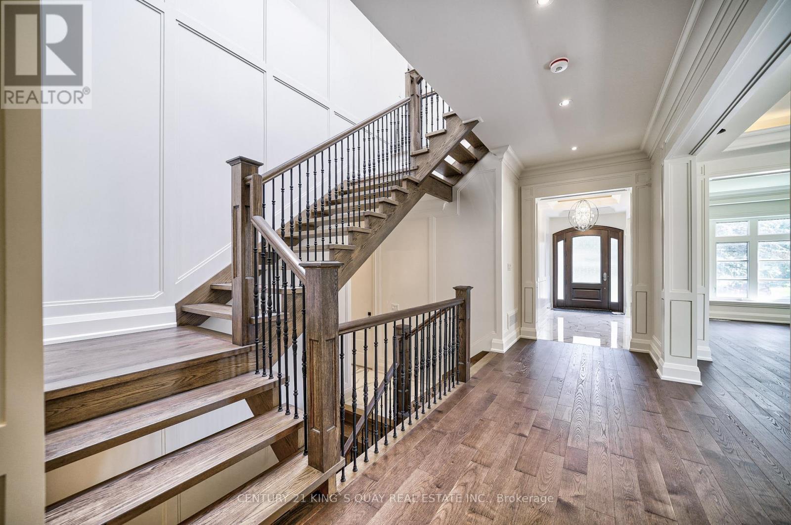 82 CARTIER CRESCENT - 8