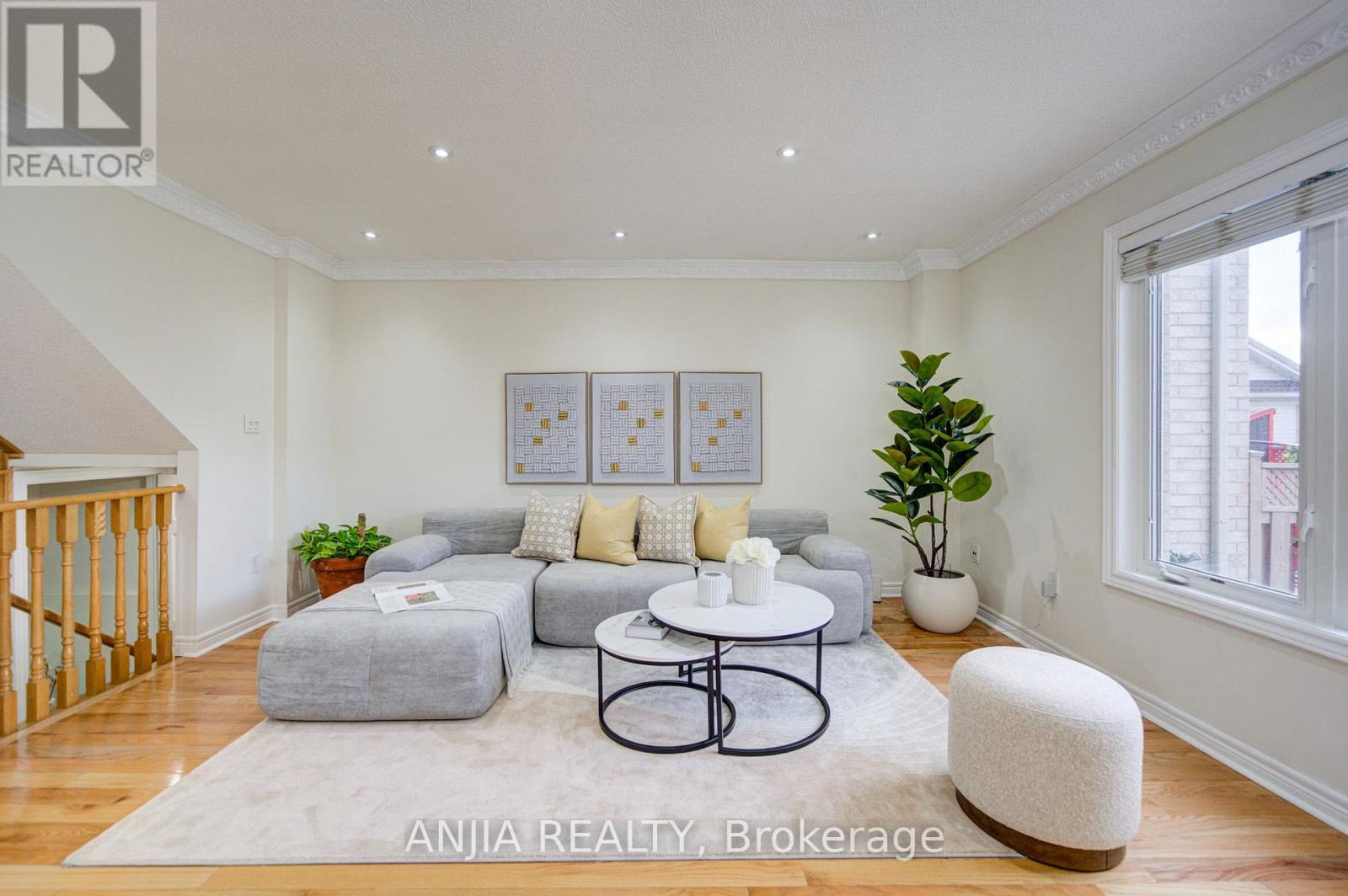 2035 Bur Oak Avenue, Markham, ON photo 18