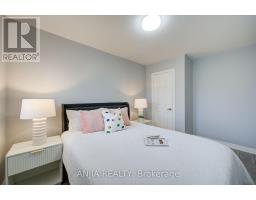 2035 Bur Oak Avenue, Markham, ON L6E1X3 Photo 21