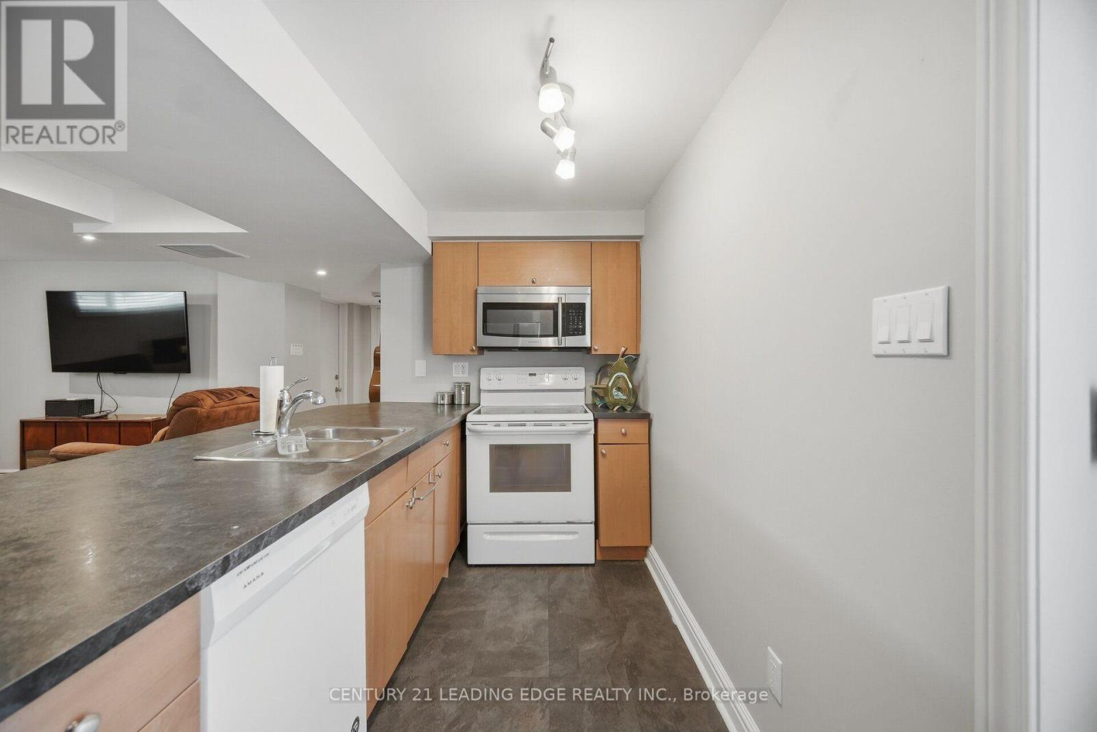 308 Rupert Avenue, Whitchurch-Stouffville, ON photo 30