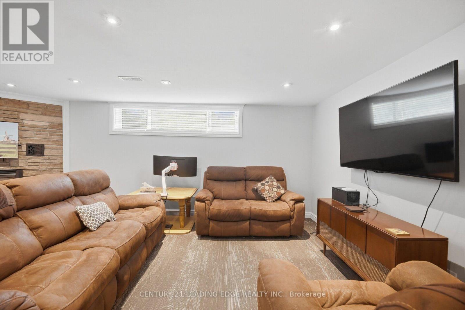 308 Rupert Avenue, Whitchurch-Stouffville, ON photo 38