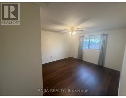 21 Tangmere Crescent, Markham, ON L3R6Z1 Photo 16