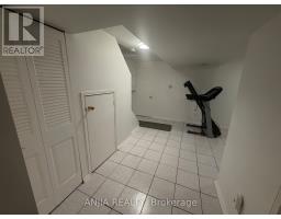 21 Tangmere Crescent, Markham, ON L3R6Z1 Photo 25