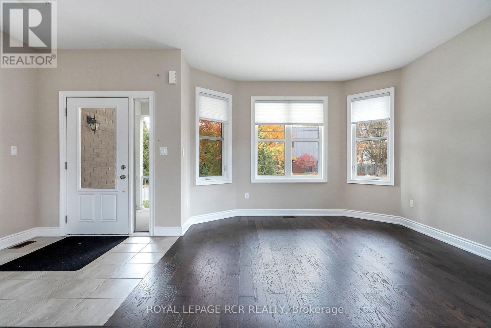 213 Mary Street, Clearview, ON photo 12