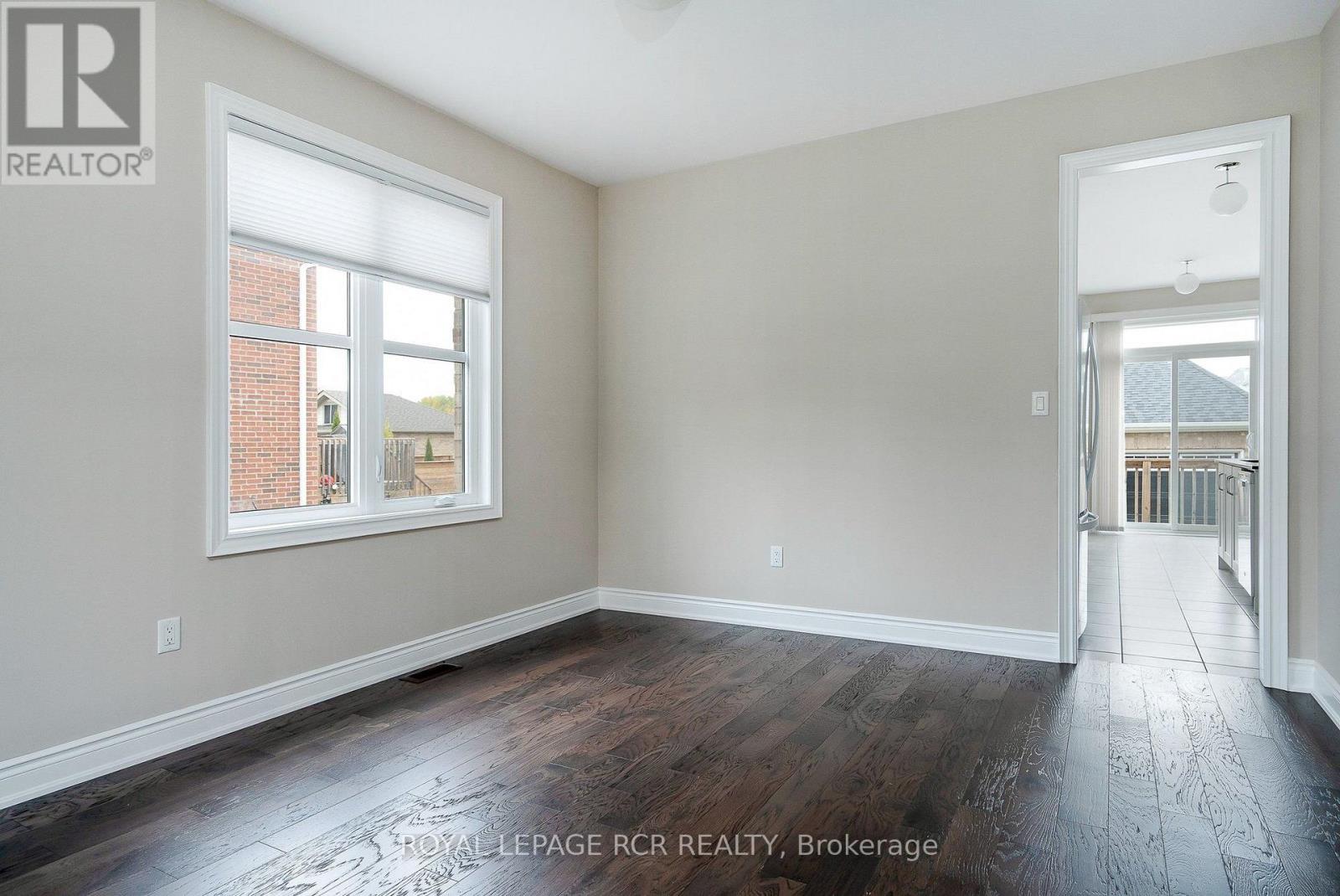 213 MARY STREET - 15
