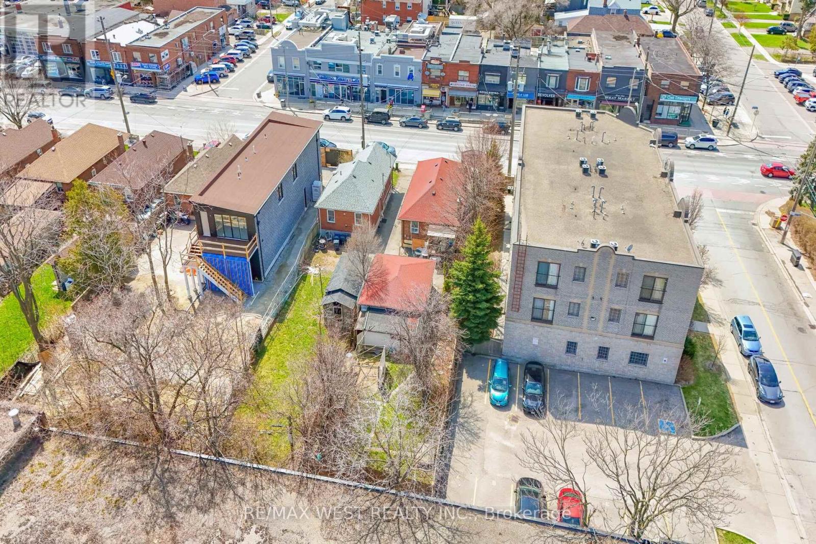 371 Royal York Road, Toronto, ON photo 26