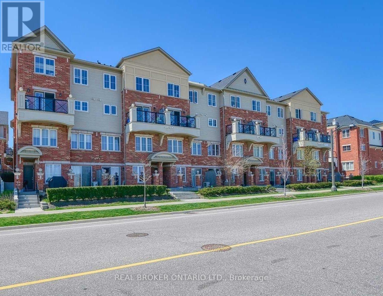 51 Hays Boulevard — photo 1