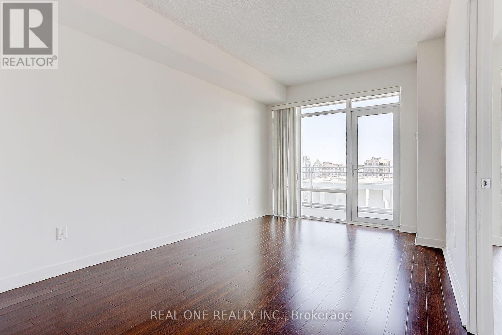 360 Square One Drive — photo 4
