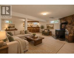 28 Bluehaven Crescent, Toronto, ON M9M1W5 Photo 13