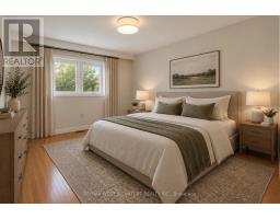 Bedroom 3 - 28 Bluehaven Crescent, Toronto, ON M9M1W5 Photo 8