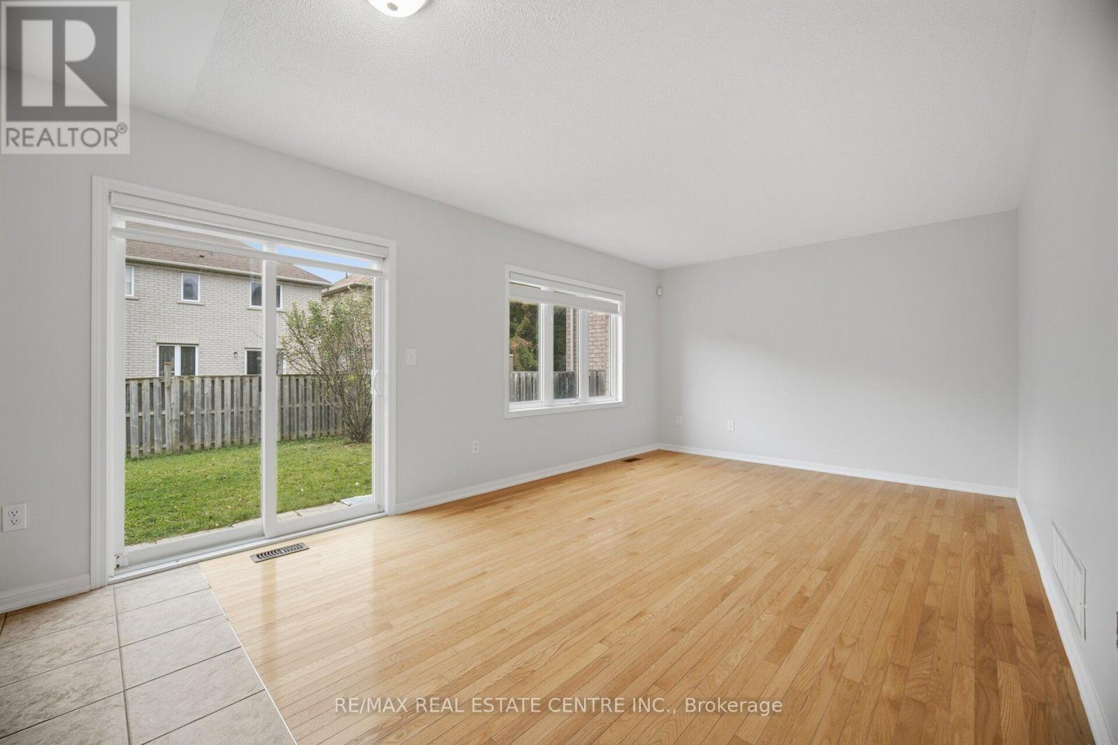668 Caldwell Crescent — photo 14
