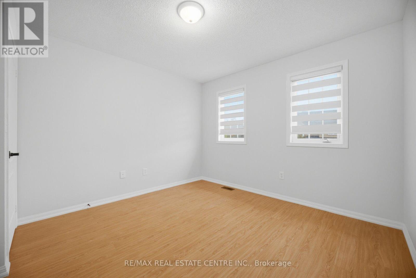 668 Caldwell Crescent — photo 26