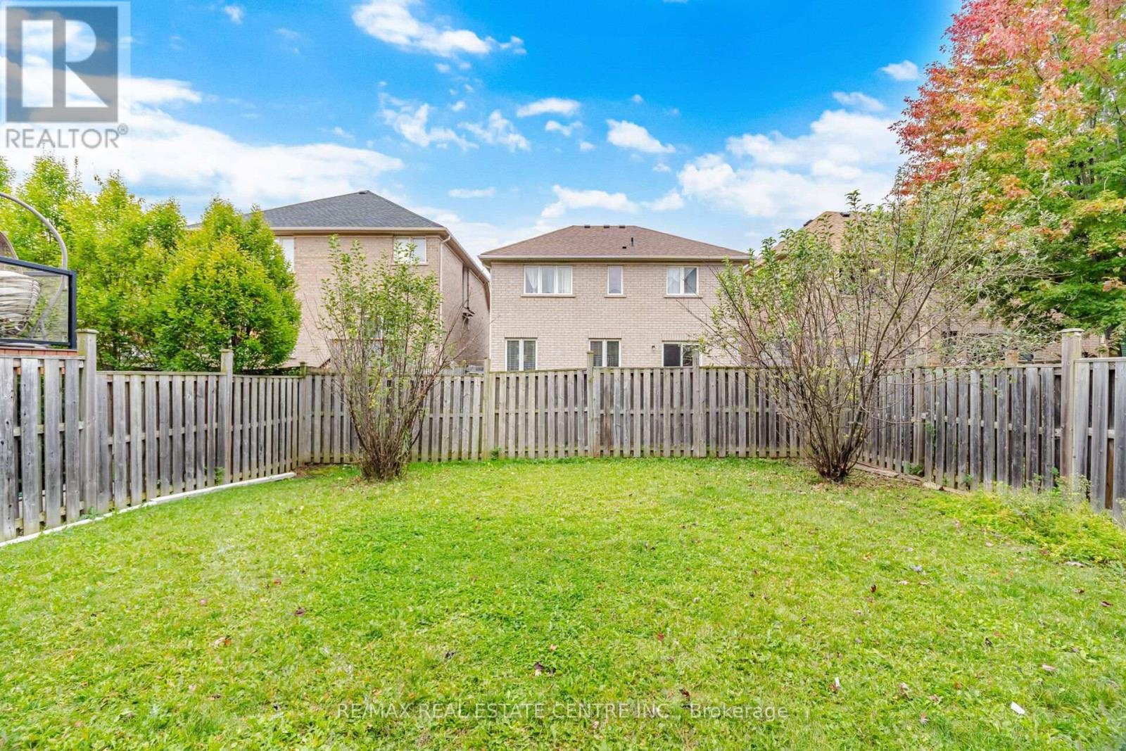 668 Caldwell Crescent — photo 45
