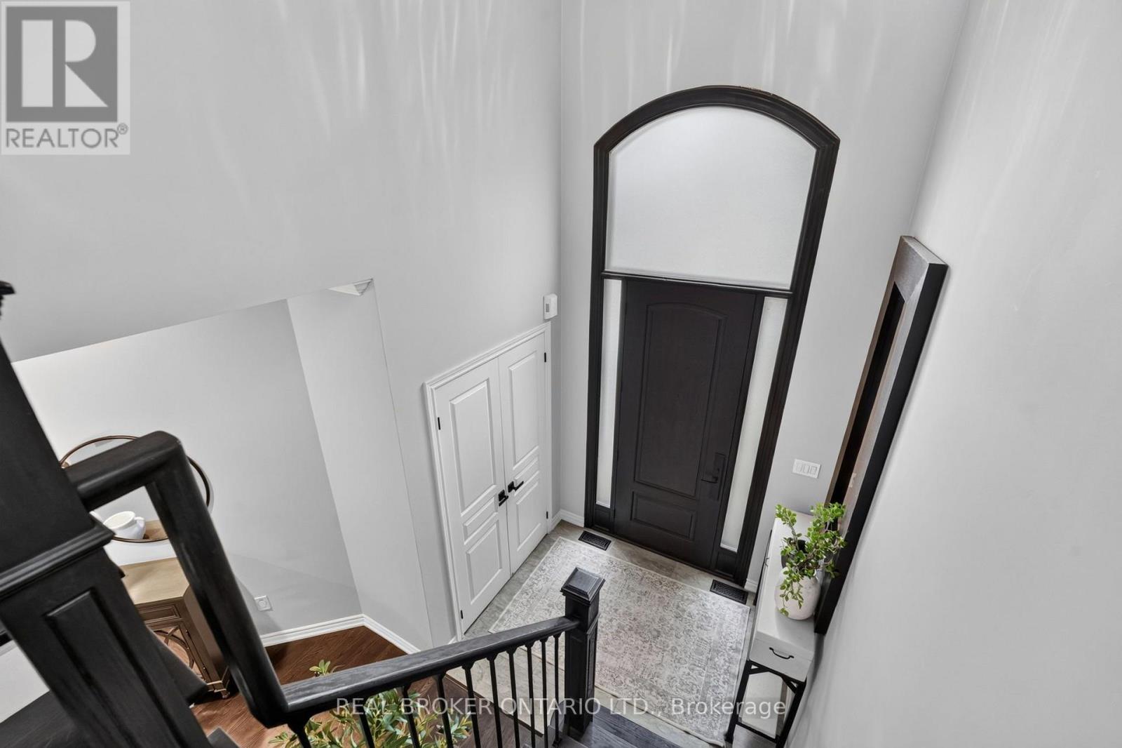 2243 Woodcrest Drive, Oakville, ON photo 35
