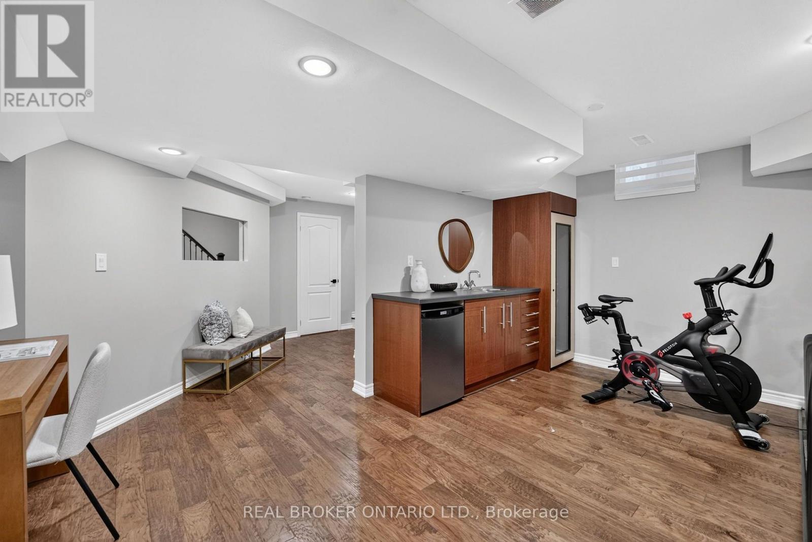 2243 Woodcrest Drive, Oakville, ON photo 37