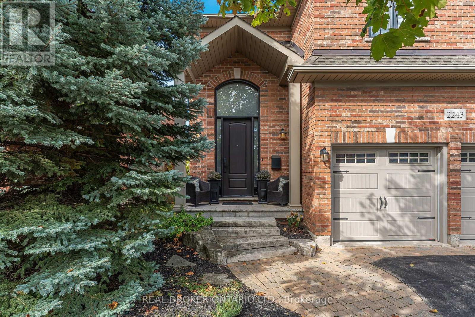 2243 Woodcrest Drive, Oakville, ON photo 7