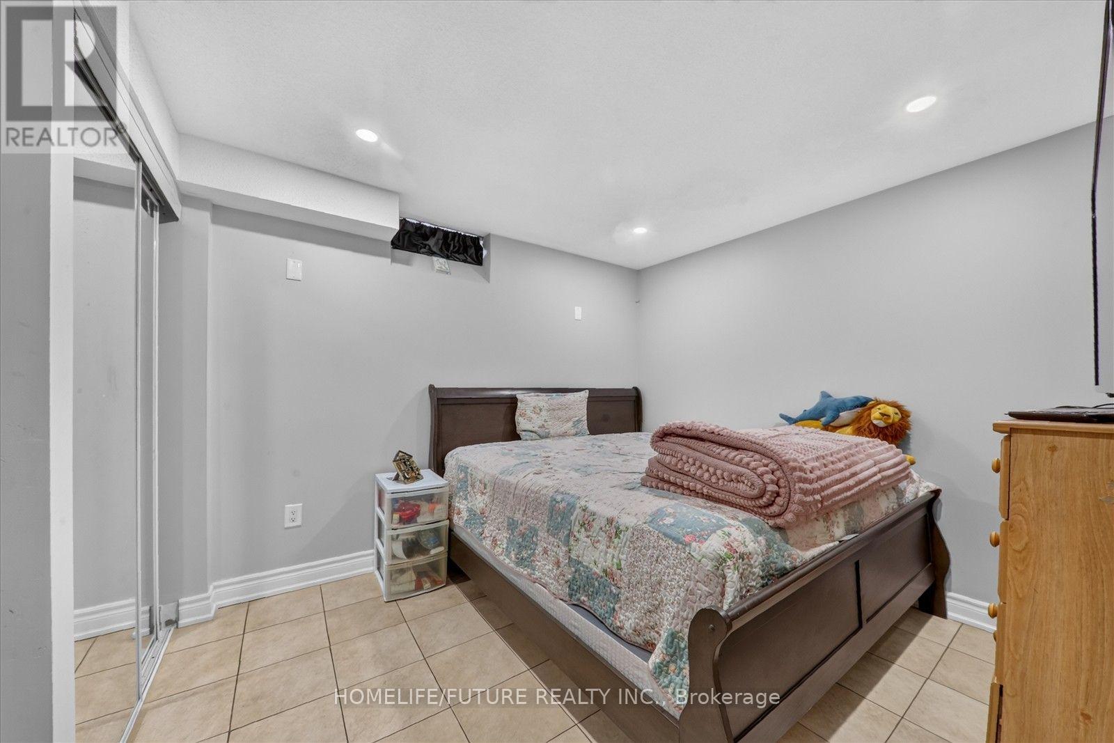 7236 Village Walk, Mississauga, ON photo 34