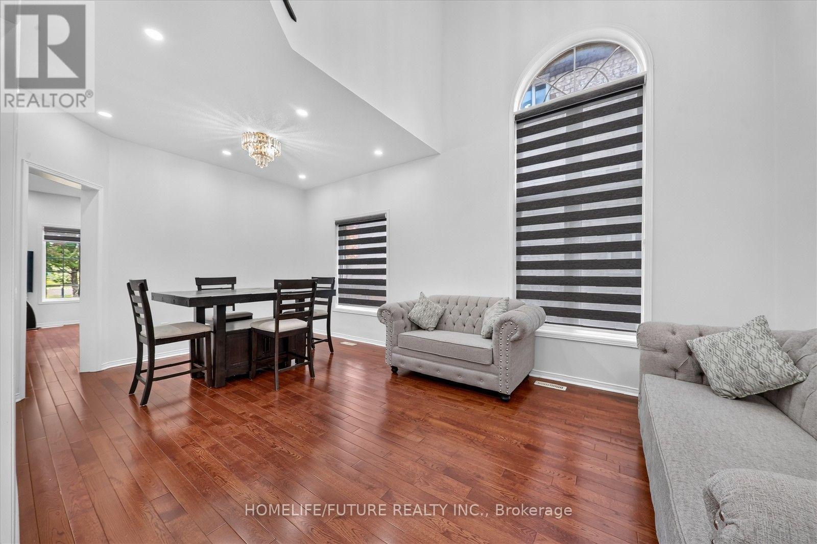 7236 Village Walk, Mississauga, ON photo 8