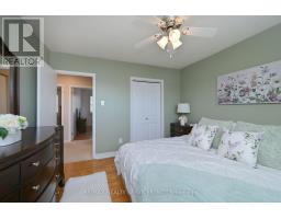 10 Danesbury Crescent, Brampton, ON L6T1T3 Photo 15