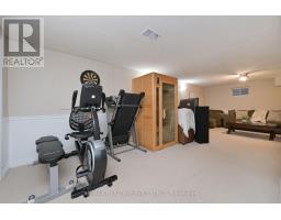 10 Danesbury Crescent, Brampton, ON L6T1T3 Photo 23