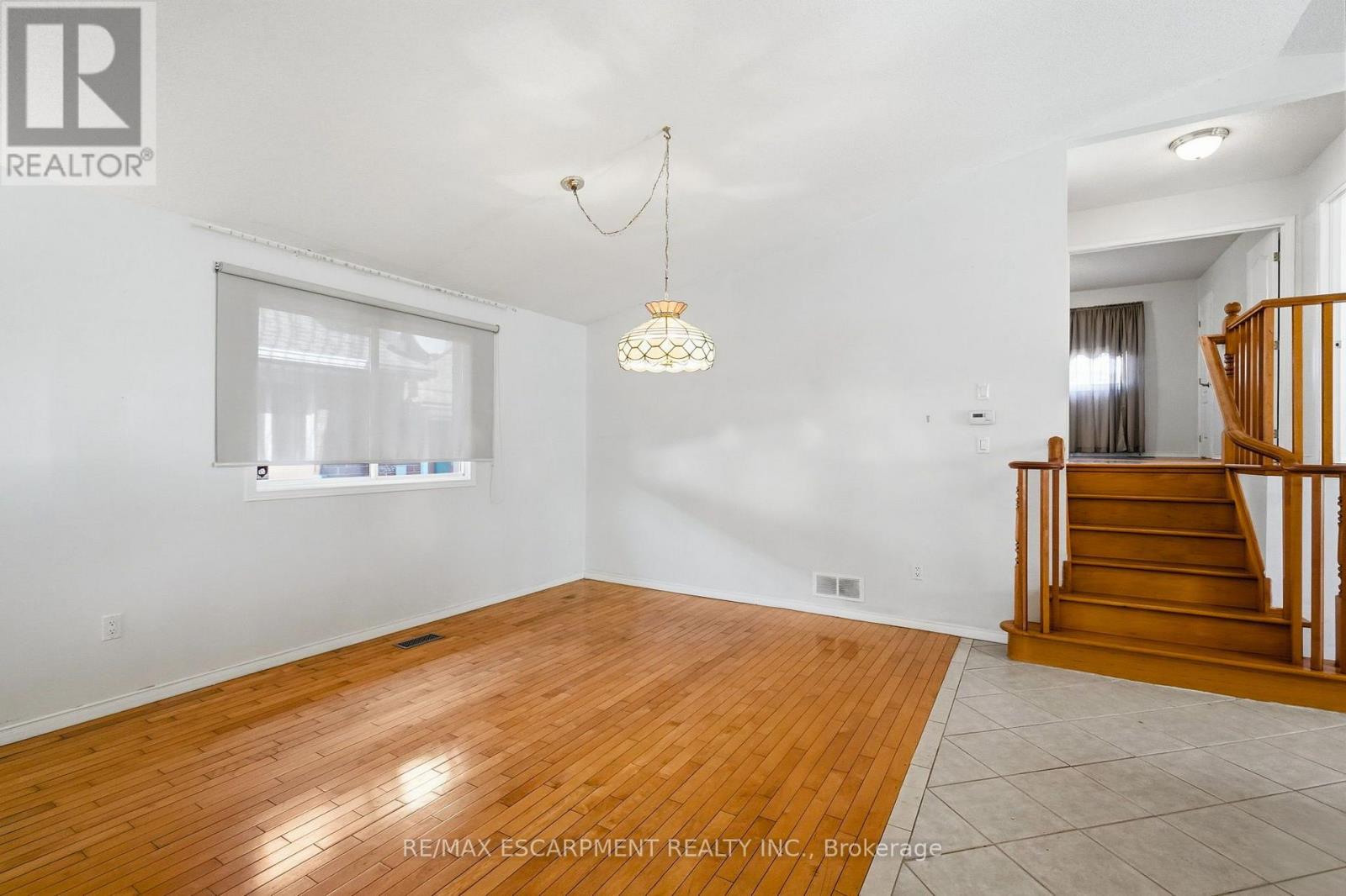102 Cove Crescent, Hamilton, ON photo 13
